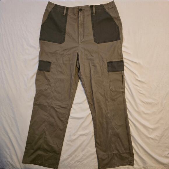 A.n.a Highest Rise vintage straight green cargo pants size 18 - Picture 2 of 9